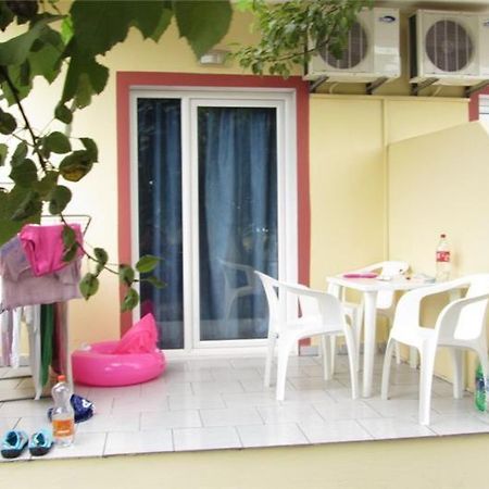 Studios Argiri Skala Potamias  Buitenkant foto